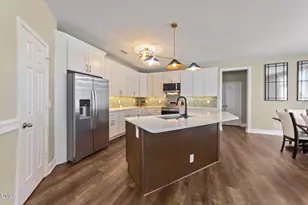 1812 Devonridge Dr, Fuquay Varina, NC 27526 - Photo 10