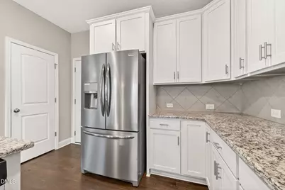 152 E Ravano Drive, Clayton, NC 27527 - Photo 6