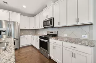 152 E Ravano Dr, Clayton, NC 27527 - Photo 4