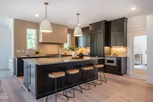 46 Walnut Br Rd, Chapel Hill, NC 27516 - Photo 4