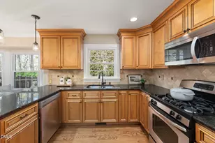 2101 Tyson St, Raleigh, NC 27612 - Photo 8