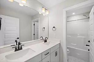 425 Carolina St, Morrisville, NC 27560 - Photo 34