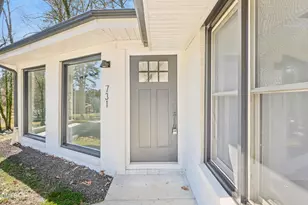 731 Lakeview Dr, Henderson, NC 27536 - Photo 4