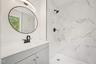 731 Lakeview Dr, Henderson, NC 27536 - Photo 22