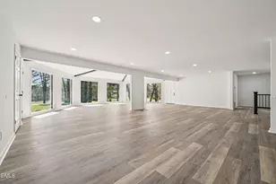 731 Lakeview Dr, Henderson, NC 27536 - Photo 16