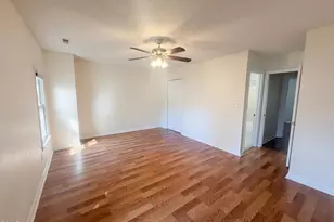 5621 Split Oak Way, Raleigh, NC 27609 - Photo 4