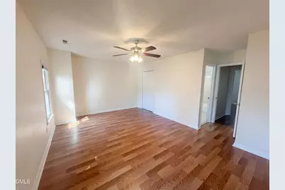 5621 Split Oak Way, Raleigh, NC 27609 - Photo 4