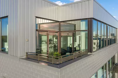 1105 W Main Street #704 Pent House, Durham, NC 27701 - Photo 2