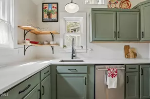 6023 Sentinel Dr, Raleigh, NC 27609 - Photo 16