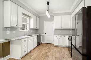 2002 Kelly Glen Dr, Apex, NC 27502 - Photo 16