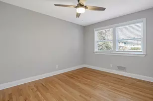 1024 Tanglewood Dr, Cary, NC 27511 - Photo 14