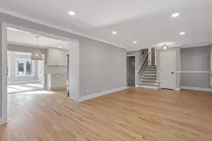 1024 Tanglewood Dr, Cary, NC 27511 - Photo 4