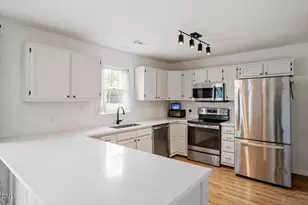 101 Coralbell Ct, Durham, NC 27703 - Photo 8