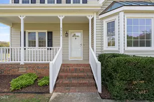 5513 Dunallie Dr, Fuquay Varina, NC 27526 - Photo 2