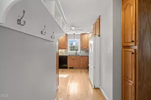 5513 Dunallie Dr, Fuquay Varina, NC 27526 - Photo 8