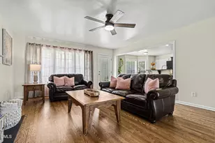 313 Blaze Ridge Dr, Smithfield, NC 27577 - Photo 4