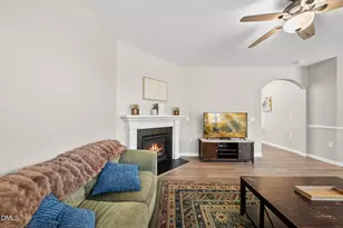 636 Starry Sky Dr, Durham, NC 27703 - Photo 8