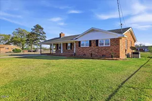 704 Kentucky Dr, Goldsboro, NC 27530 - Photo 2