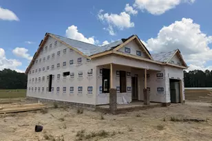 60 W Coulter Ct, Selma, NC 27576 - Photo 1
