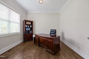 9201 Penny Rd, Raleigh, NC 27606 - Photo 10