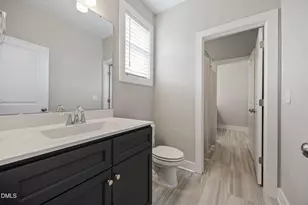 9201 Penny Rd, Raleigh, NC 27606 - Photo 36