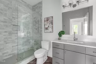 3442 Redbud Ln, Raleigh, NC 27607 - Photo 36