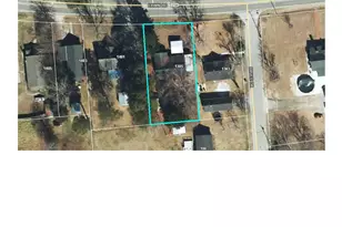 1305 Erwin Rd, Dunn, NC 28334 - Photo 2