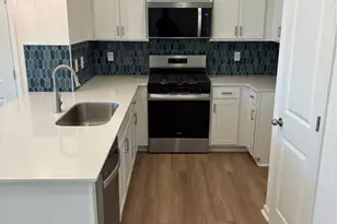 2028 Oakdale Dr, Durham, NC 27703 - Photo 6