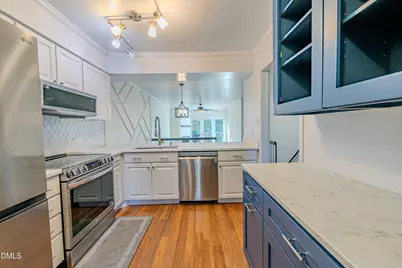 812 Green Ridge Drive, Raleigh, NC 27609 - Photo 2
