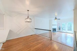 812 Green Ridge Dr, Raleigh, NC 27609 - Photo 8