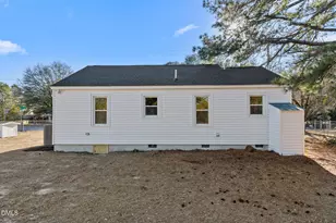 404 Ladley St, Fayetteville, NC 28306 - Photo 4