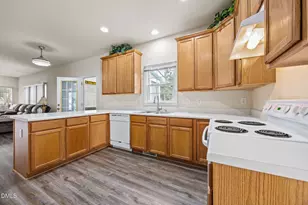 6 Upton Ct, Durham, NC 27713 - Photo 12