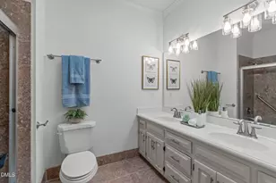 100 Planters Wood Ln, Cary, NC 27518 - Photo 40