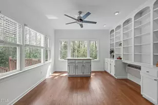 100 Planters Wood Ln, Cary, NC 27518 - Photo 24