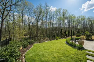 57 Vandalia Ave, Chapel Hill, NC 27516 - Photo 2