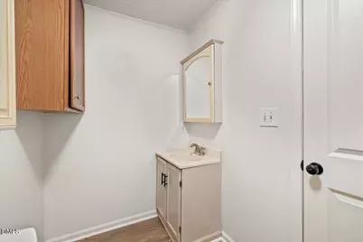 106 W Garner Road, Garner, NC 27529 - Photo 18