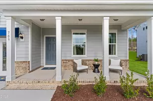 925 Bostonian Dr, Knightdale, NC 27545 - Photo 2