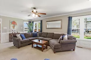 1006 Lantern Light Ct, Apex, NC 27502 - Photo 4