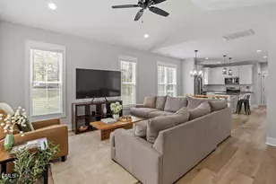 506 Dogwood Rd, Holly Springs, NC 27540 - Photo 4