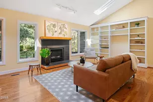 14 Timberlyne Rd, Chapel Hill, NC 27514 - Photo 8