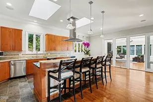 3207 Sussex Rd, Raleigh, NC 27607 - Photo 12