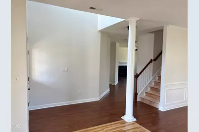 33 W Smoketree Court, Clayton, NC 27527 - Photo 2