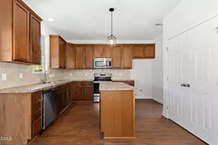 33 W Smoketree Ct, Clayton, NC 27527 - Photo 12