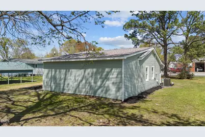 403 W Noble Street, Selma, NC 27576 - Photo 28