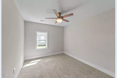 403 W Noble Street, Selma, NC 27576 - Photo 22