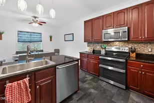 7212 Circle Bay Ct, Holly Springs, NC 27540 - Photo 14