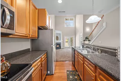 842 Queen City Crescent, Apex, NC 27523 - Photo 8