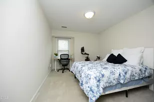 1507 Nature Ct, Raleigh, NC 27609 - Photo 16