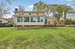 417 Crescent Ct, Raleigh, NC 27609 - Photo 32