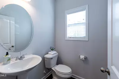 804 Oak Center Drive, Raleigh, NC 27610 - Photo 10